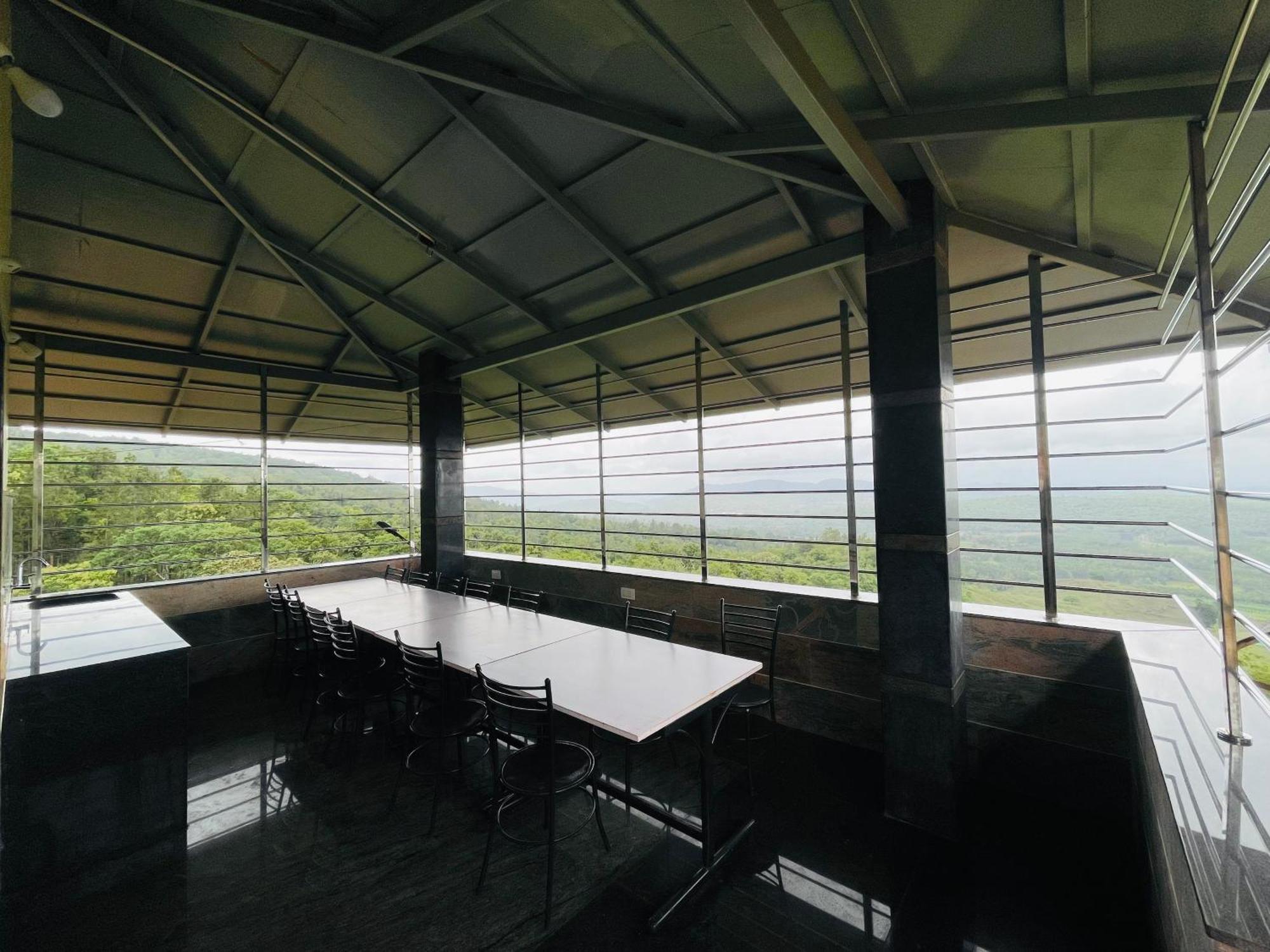 Rashi Z View Estate Stay Tarikere Dış mekan fotoğraf