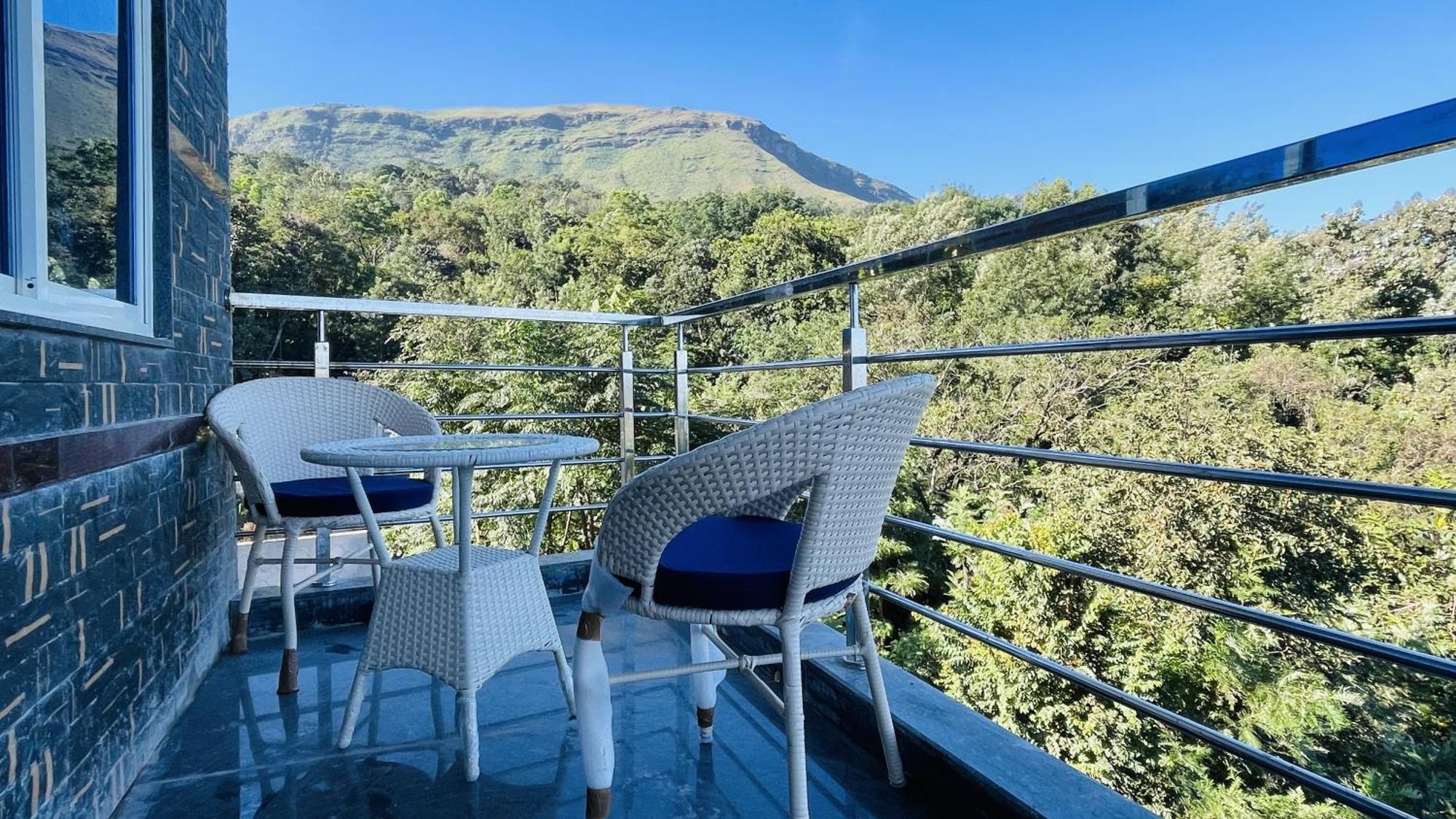 Rashi Z View Estate Stay Tarikere Dış mekan fotoğraf